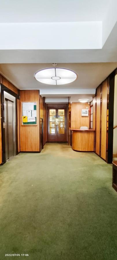 Neptune Flat 9 At Marble Arch London Bagian luar foto